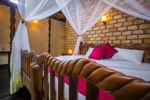 Room - Serenada Eco Resort (Mukono)