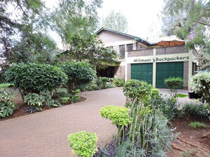 Front of property - Milimani Backpackers (Nairobi)