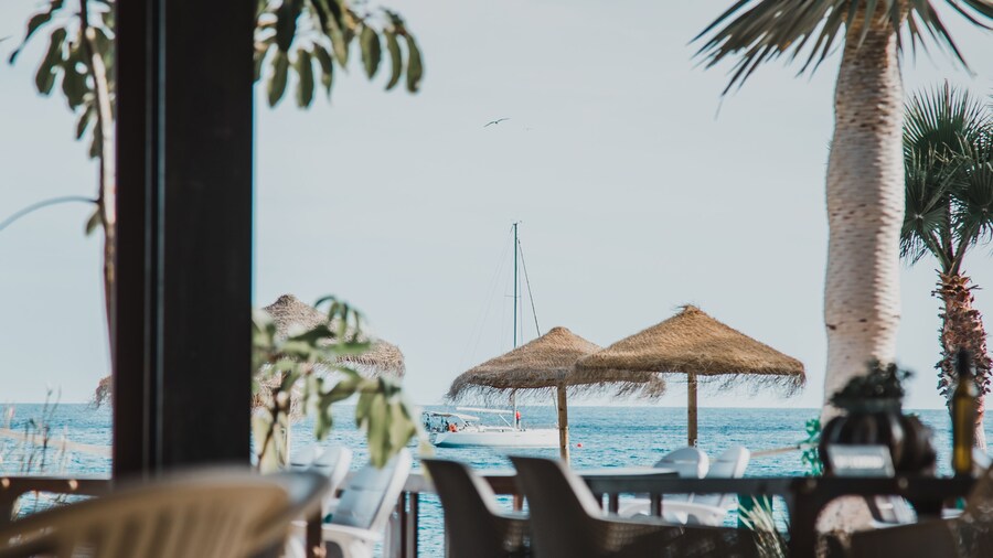 H. Boutique Peña Parda