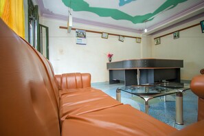 Lobby - Brimax Hotel (Kampala)