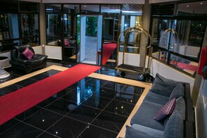 Interior entrance - Ufanisi Resort (Kisii)