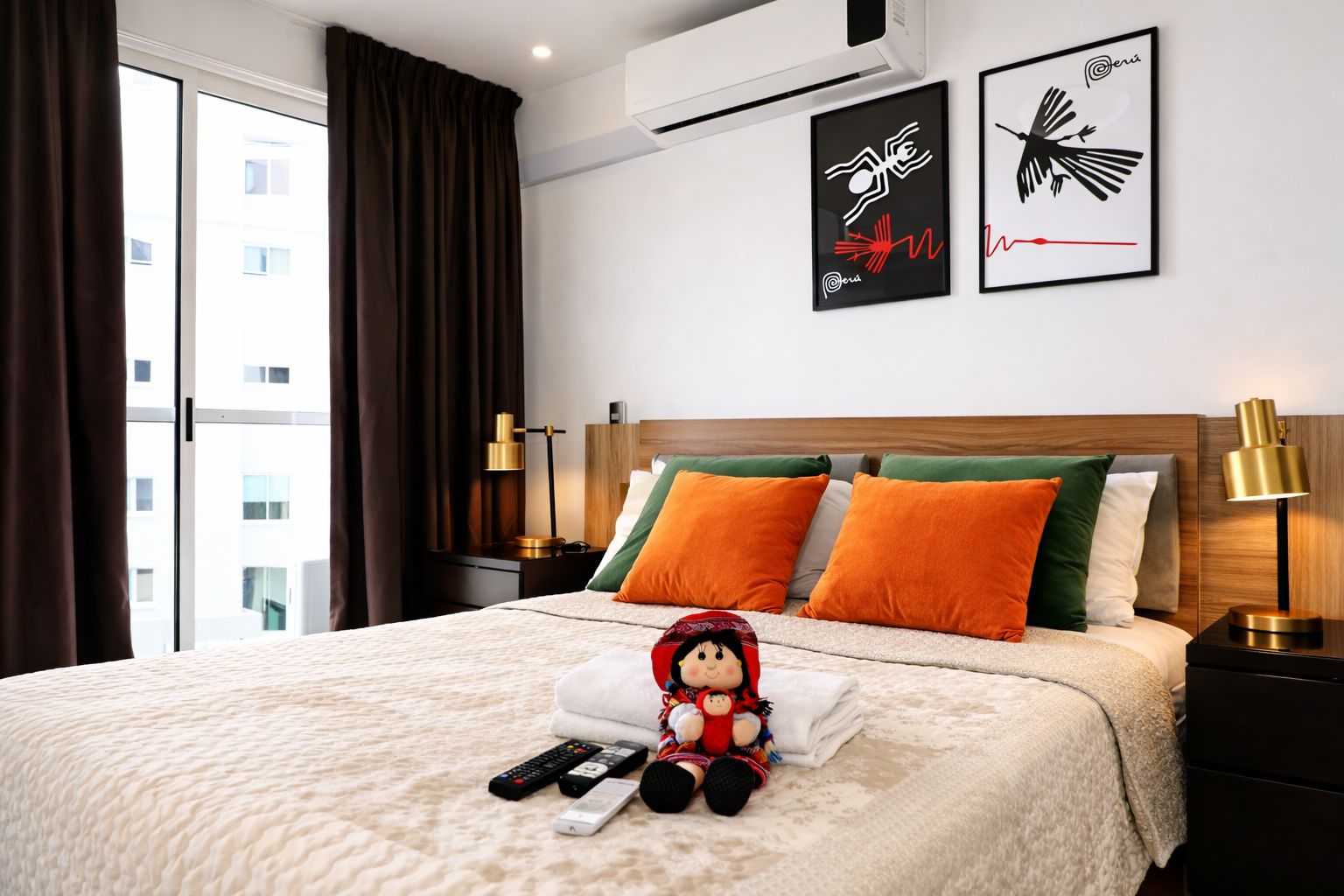Luxury Apartment 1807, 1 Bedroom, AC, City View | 1 bedroom, premium bedding, in-room safe, iron/ironing board