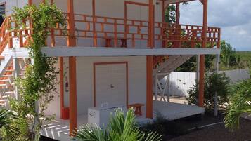 1 bedroom, iron/ironing board, bed sheets