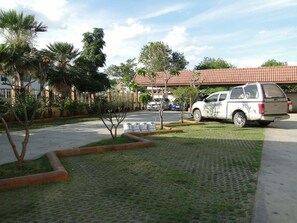 Property grounds - Klangmuang River Home (Phetchabun)