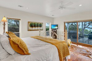 1 slaapkamer, een strijkplank/strijkijzer, wifi, beddengoed