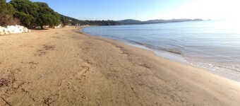 Beautiful luxury apartment with garden 250m from the beach, ideal for families