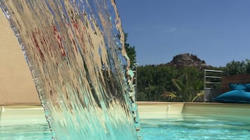 Udendørs pool
