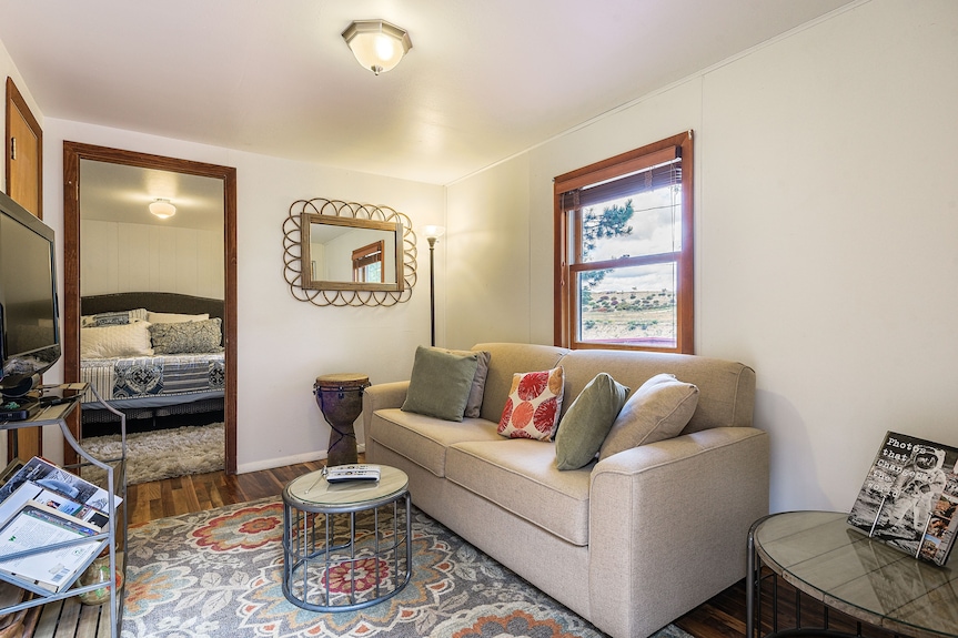 River Haven - Beautiful Home, Arkansas River Access, Hottub, Detached Suite Wifi - Buena Vista, CO