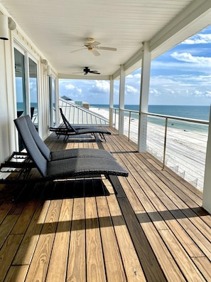 Terrace/patio - Gulf front home on North Cape, outdoor kitchen, elevator @ lots of beach gear (Port St Joe)