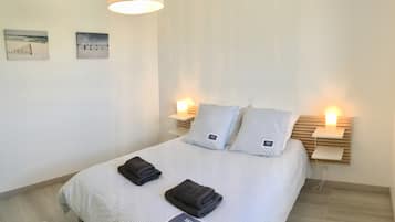 4 chambres, fer et planche Ă  repasser, lit parapluie, Wi-Fi gratuit