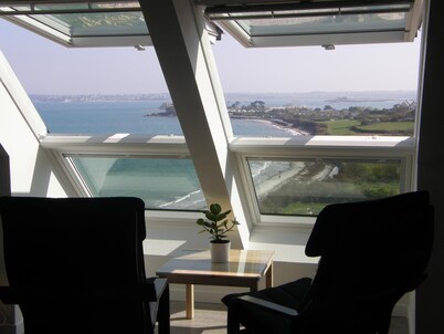  EXCEPTIONAL SEA VIEW - comfort and calm -Appt "Furnished tourist 4 STARS"