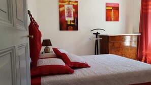 3 soveværelser, pengeskab på værelset, strygejern/strygebræt