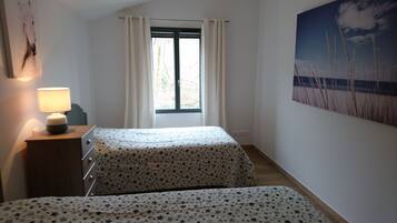 2 Schlafzimmer, Bügeleisen/Bügelbrett, WLAN, Bettwäsche