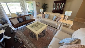 Smart TV, books, video library, stereo