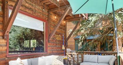 Lemmon Lodge - Private Beachfront and Fishing!