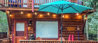 Lemmon Lodge - Private Beachfront and Fishing!