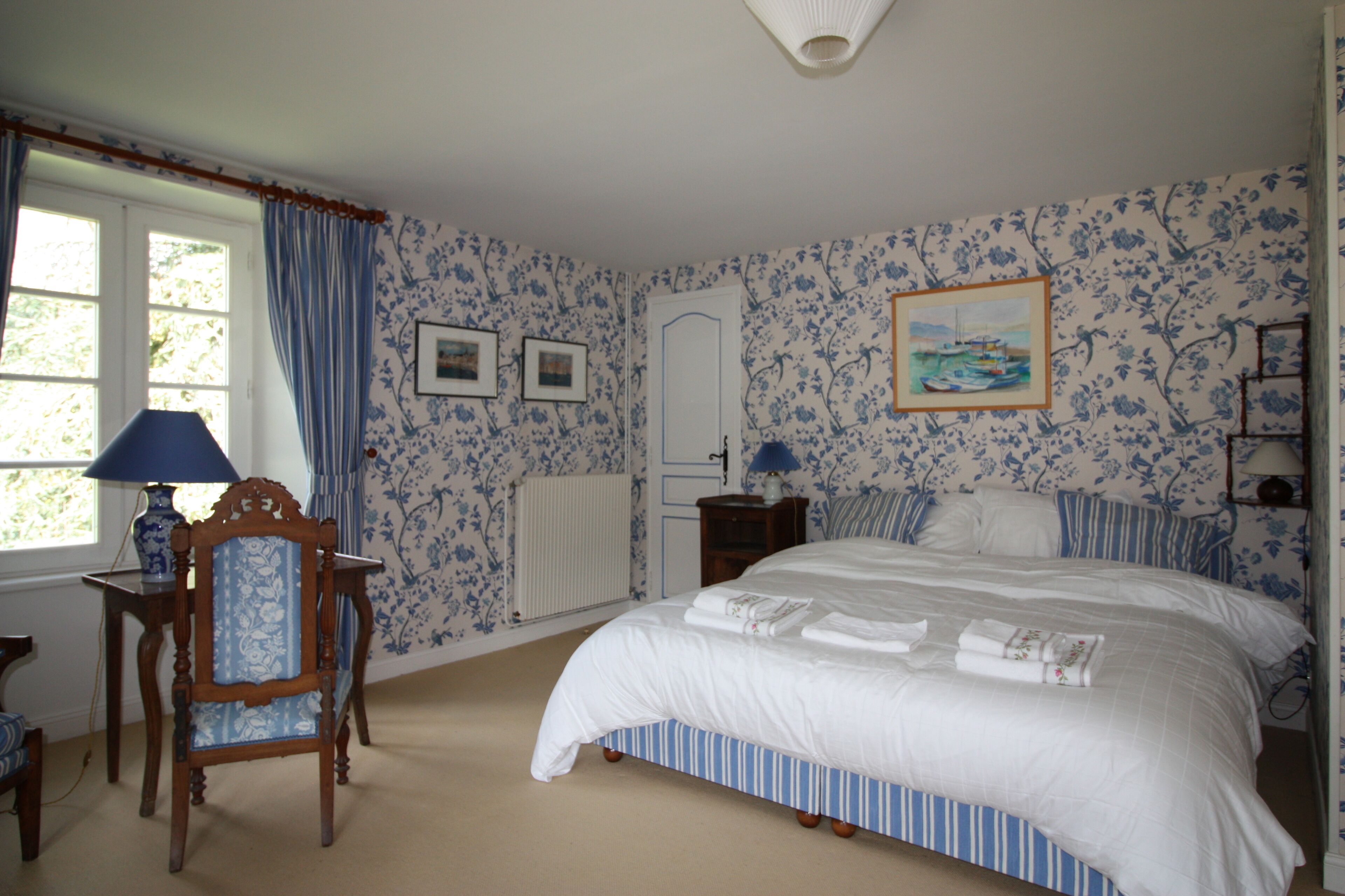 3 soverom, strykejern/-brett, reiseseng for barn og wi-fi (inkludert)