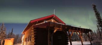 Alaska Aurora Adventures  Aurora Cabin A<br>World class Northern lights viewing 