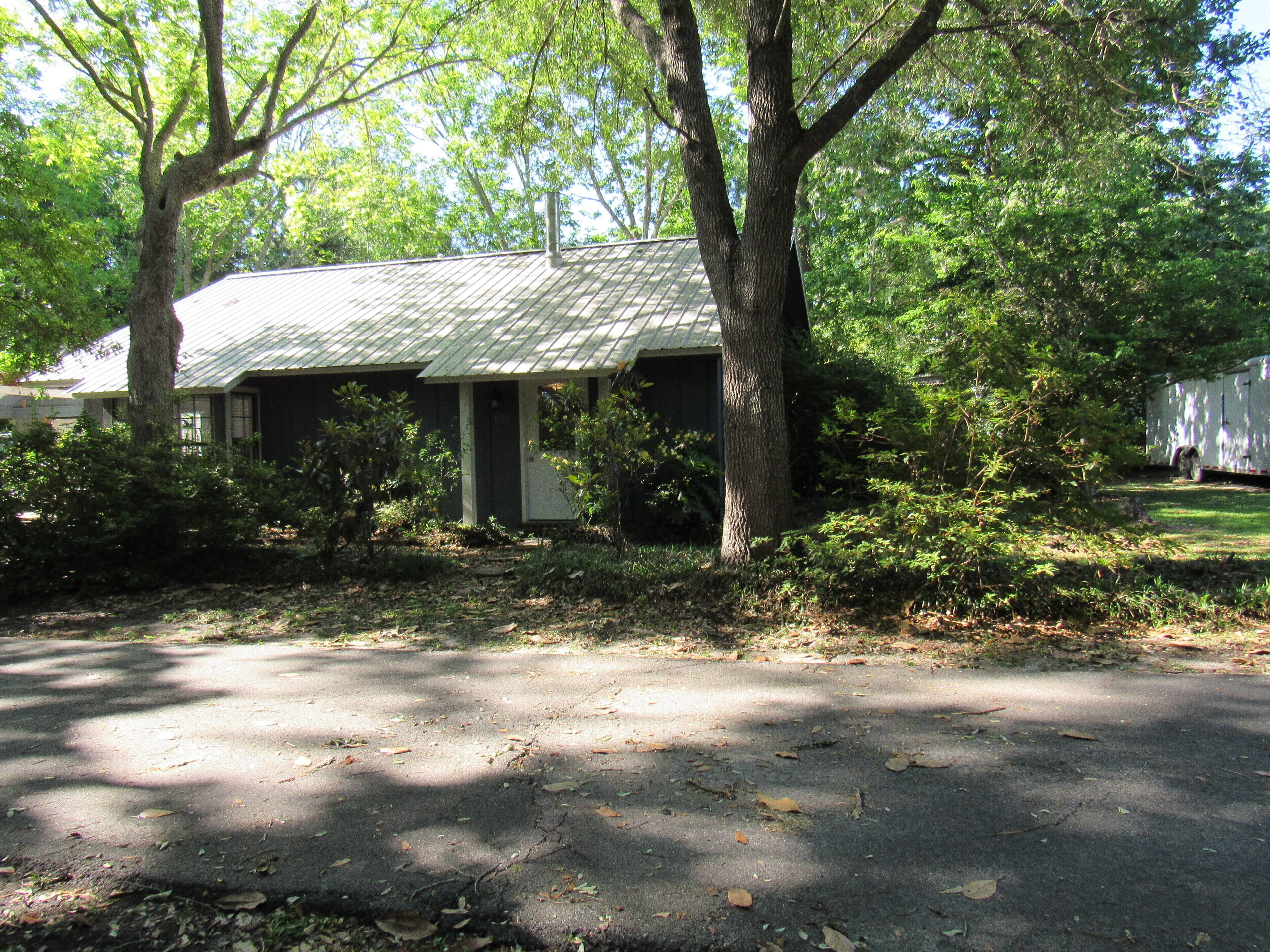 Beautiful Secluded Cottage In Old Ocean Springs Ms