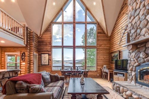 Scofield Lakefront Cabin with Private Dock