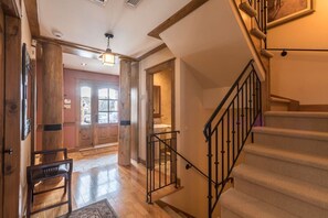 Interior - Tremblant Prestige - Equinoxe 140-1 (Mont-Tremblant)