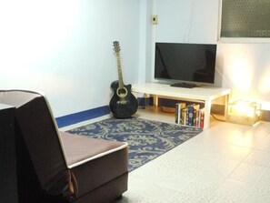 Interior detail - Asleep Hostel (Kanchanaburi)