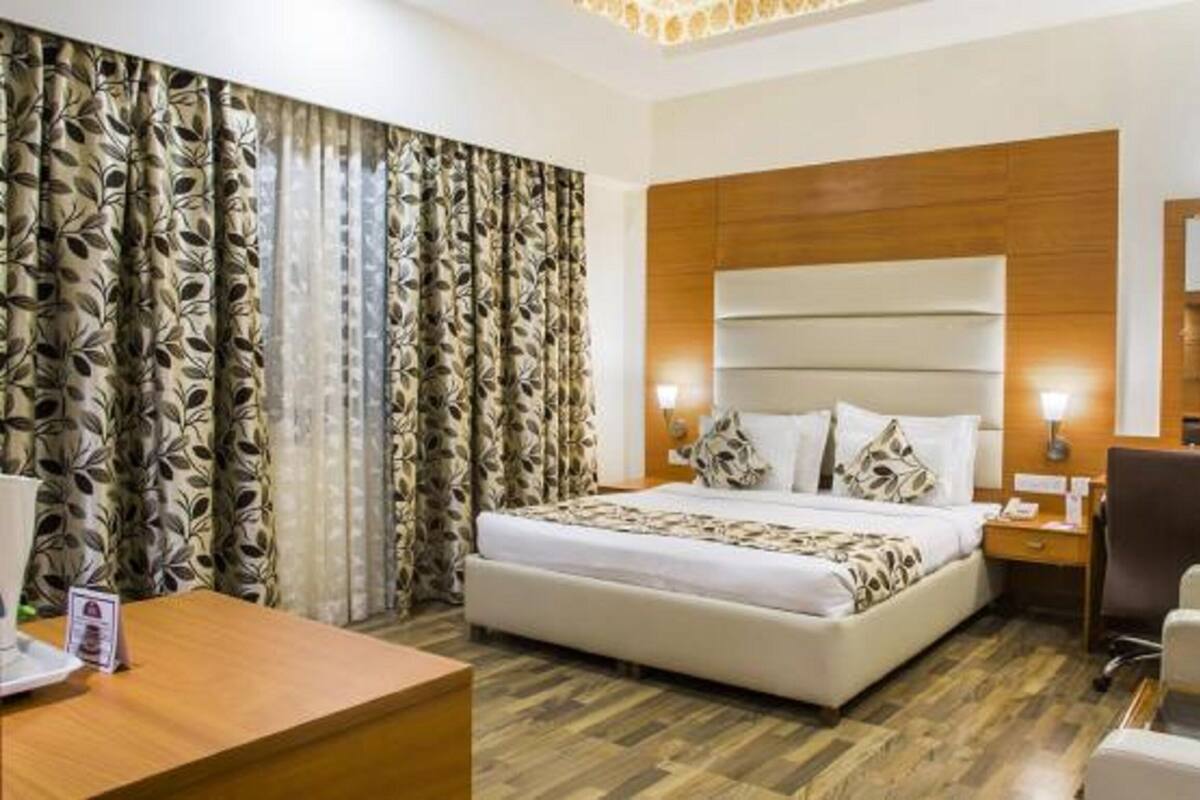 Ropa de cama de alta calidad y minibar 