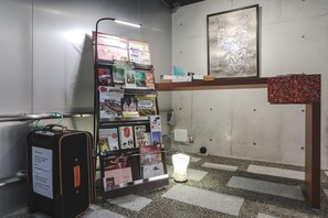 Lobby - Kyoto Naganoya (Kyoto)