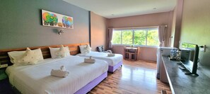 Triple Room with Mountain View | Desk, rollaway beds, free WiFi - Greenery Resort Koh Tao (Koh Tao)