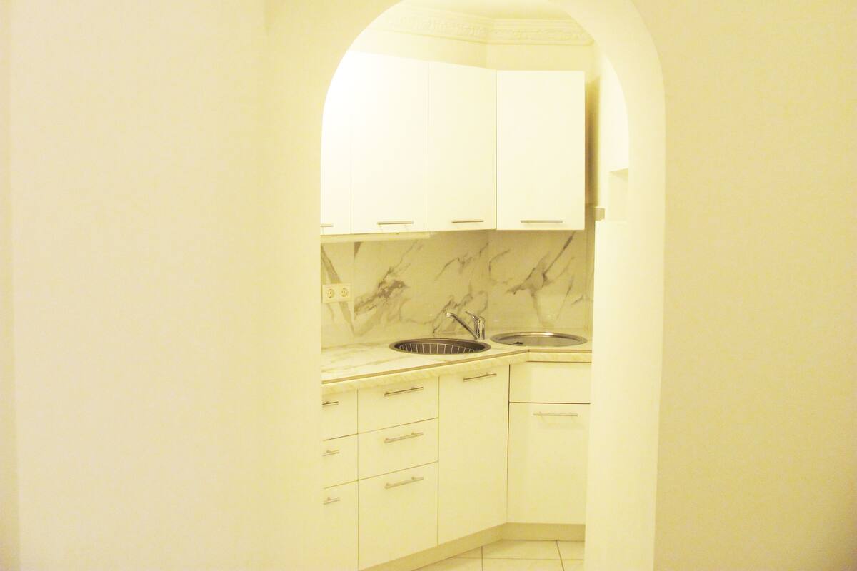 City Twin Room, Private Bathroom, City View (5) | Private kitchen