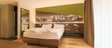 Deluxe Double Room | 1 bedroom, Frette Italian sheets, premium bedding, down comforters