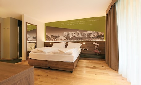 Deluxe Double Room | Frette Italian sheets, premium bedding, down comforters