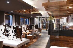 Bar (en el alojamiento)