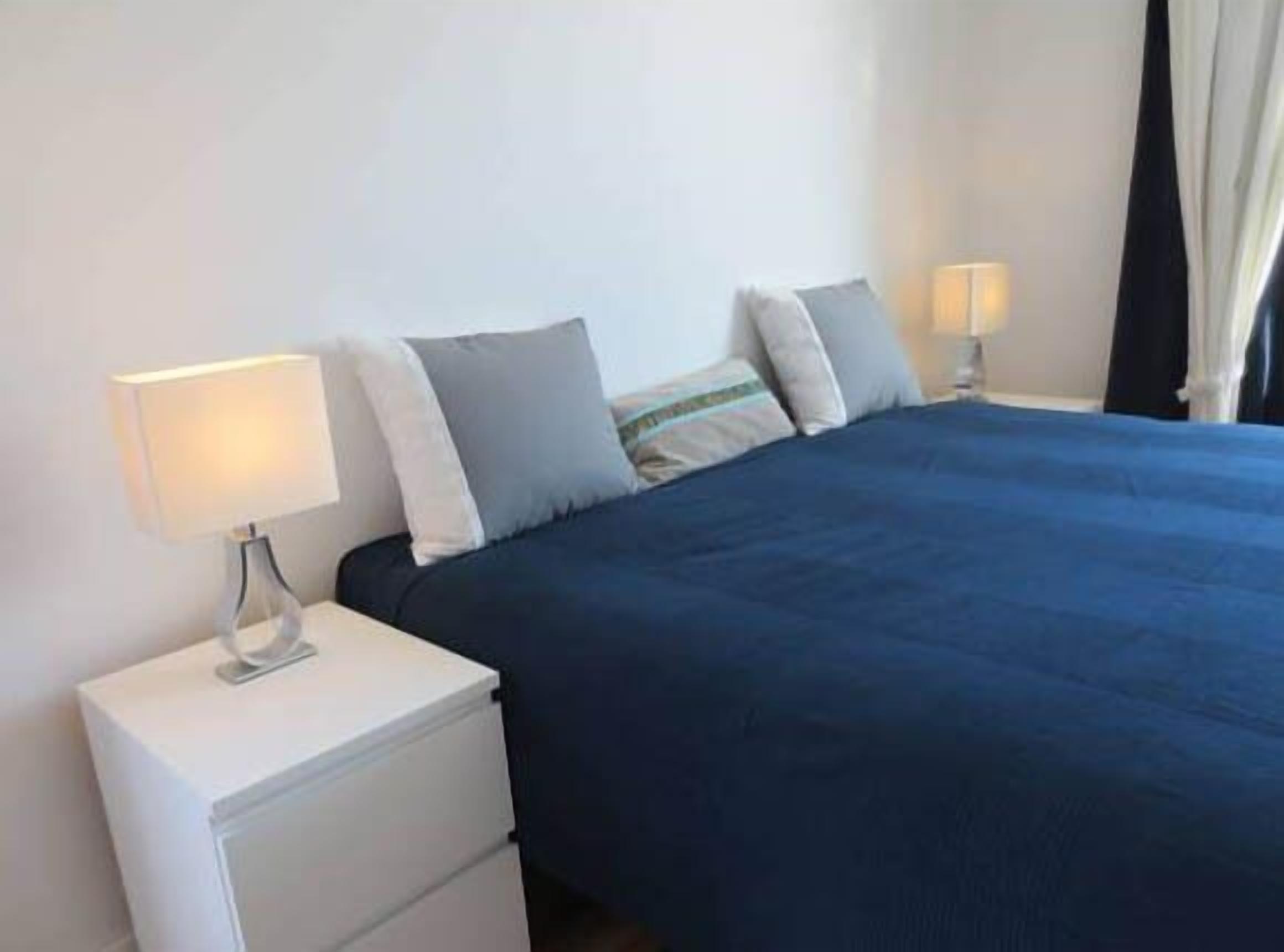 deluxe double room, 2 single beds | premium bedding, pillow-top beds, desk, laptop workspace