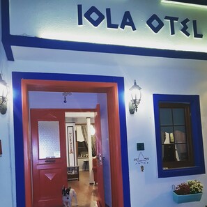 Pet-friendly - Iola Hotel (Bozcaada)