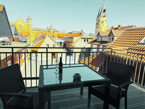 Superior Apartment, Private Bathroom (Komfort-Suite (3P)) | Terrace/patio