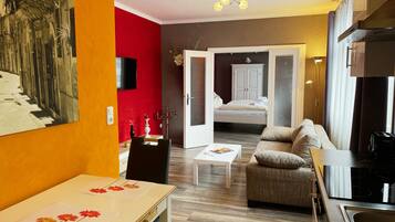 Basic-Apartment, eigenes Bad (Romantik (2P)) | 1 Schlafzimmer