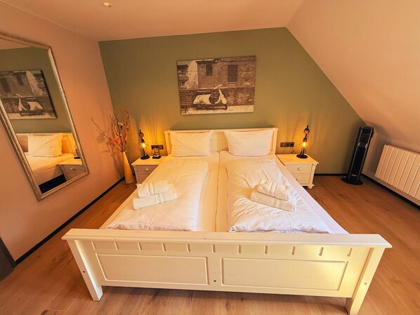 Superior Apartment, Private Bathroom (Komfort-Suite (3P)) | 1 bedroom