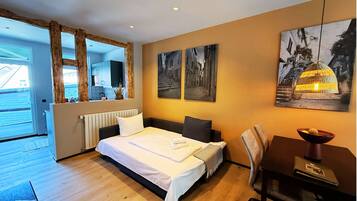 Superior-Apartment, eigenes Bad (Komfort-Suite (3P)) | 1 Schlafzimmer