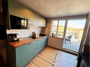 Superior Apartment, Private Bathroom (Komfort-Suite (3P)) | 1 bedroom - Apartments Casa da Enzo (Goslar)