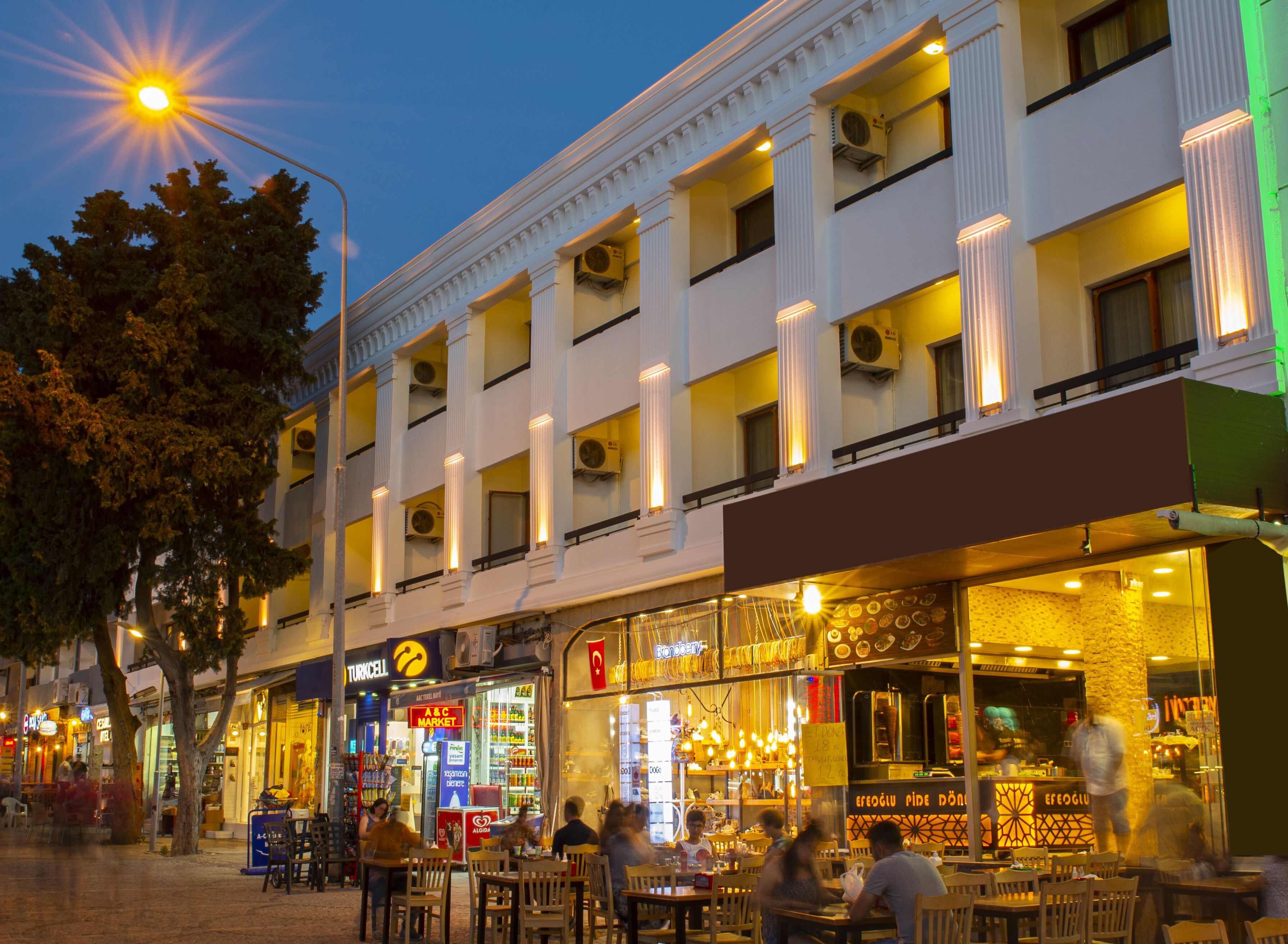 Fachada de la propiedad