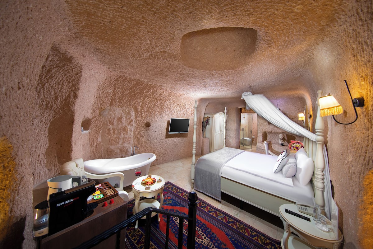 Family Suites | Private spa tub