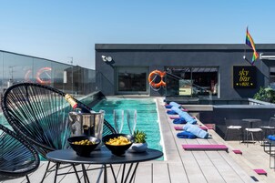 Outdoor pool, pool umbrellas, pool loungers