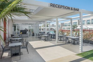 Bar (di hartanah)