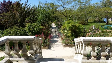 Doppia Luxury, bagno in camera, vista giardino (Charleston) | Vista dalla camera