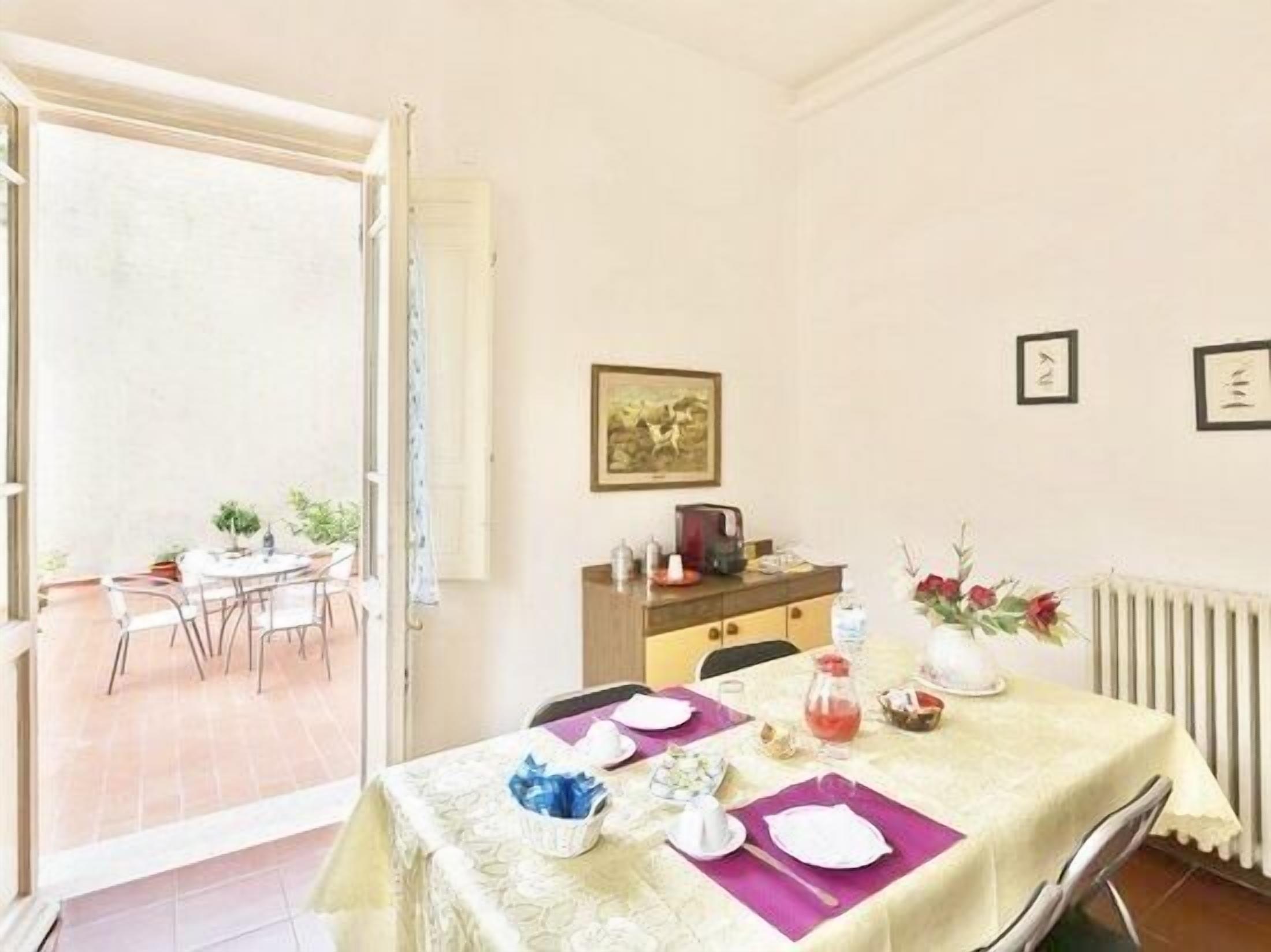 Restauration dans la chambre