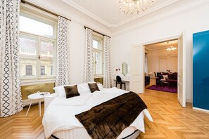 3 bedroom apartment | Roupas de cama premium, cofres nos quartos, individualmente decorados