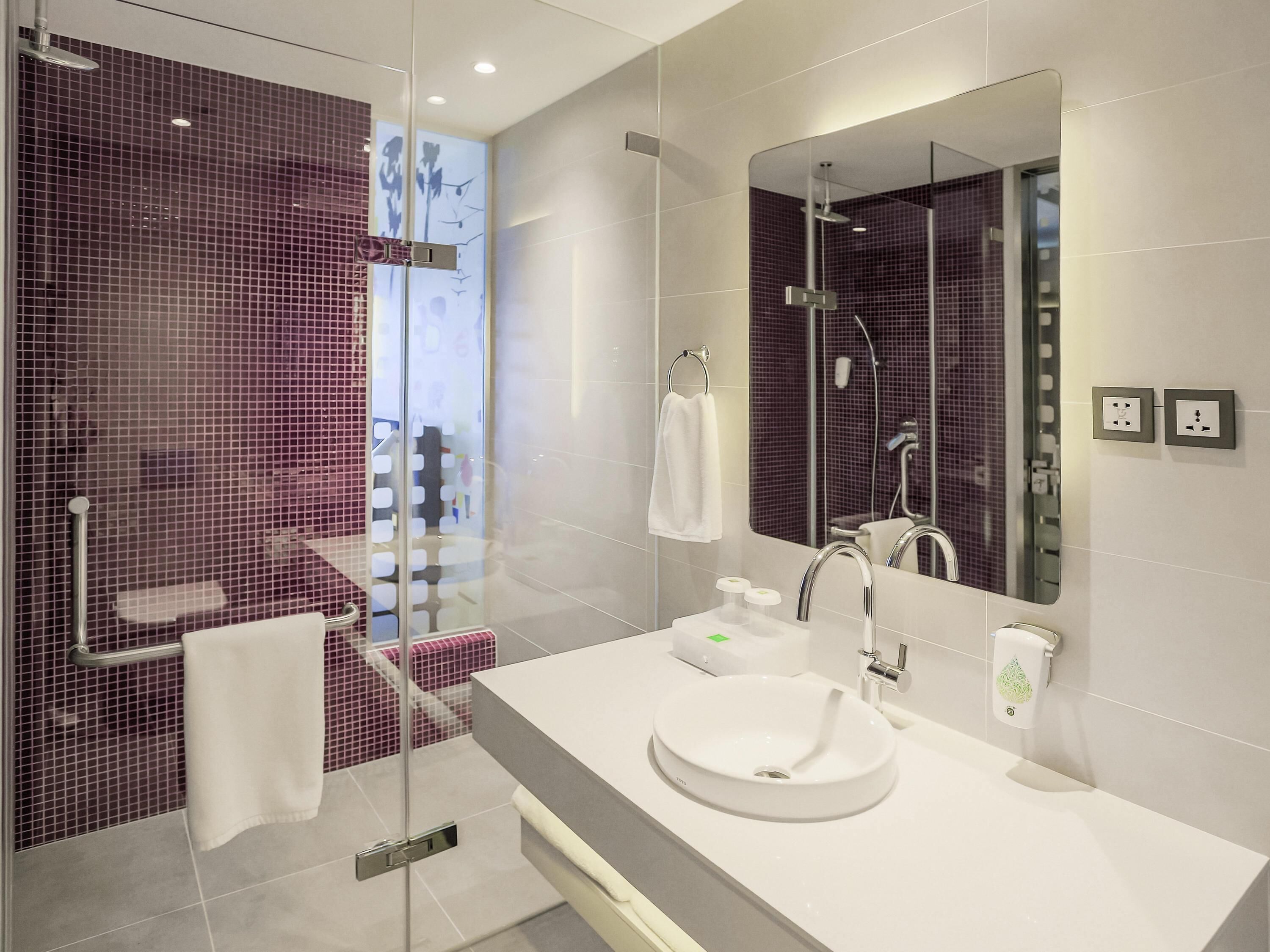 standard double room, 1 double bed | 1 bedroom, premium bedding, memory-foam beds, in-room safe