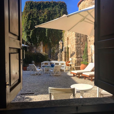 Saint Artemios Hotel and Oriental Suites