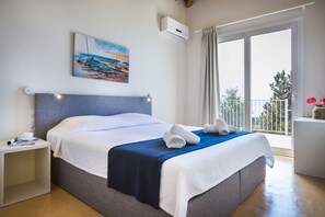 Familievilla - 2 soveværelser | Pengeskab på værelset, strygejern/strygebræt, gratis baby-/barnesenge